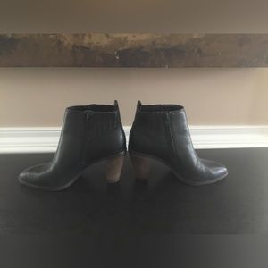 Lucky Brand Black Heeled Bootie - Black